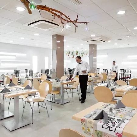 Apart-hotel Playaolid & Costa Adeje (Tenerife)