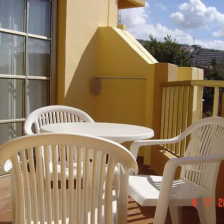 Ξενοδοχείο με διαμερίσματα Playaolid & Costa Adeje (Tenerife)