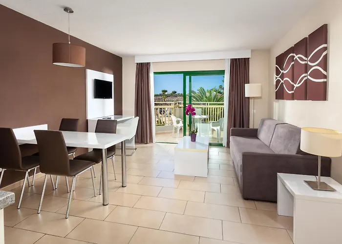 Playaolid & Apart-hotel 3*