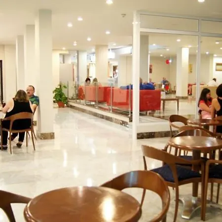 Playaolid & Apartmanhotel 3*