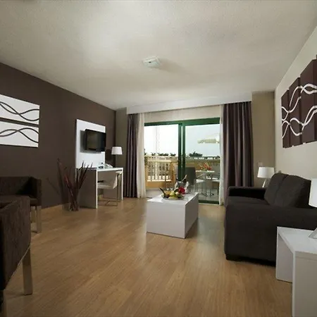 Playaolid & Lägenhetshotell 3*