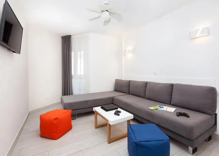 Apartahotel Playaolid &