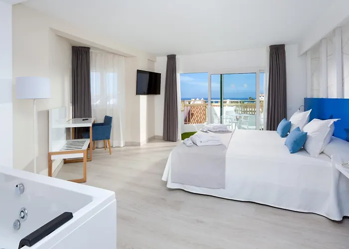 Playaolid & Apartahotel