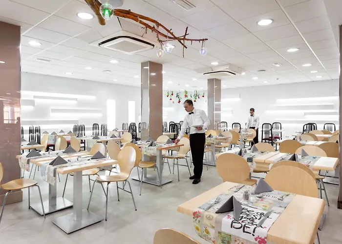 Apartahotel Playaolid & Costa Adeje (Tenerife)